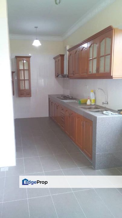 Partial Furnished Semi D Tiara Height Salak Tinggi, Selangor, Sepang