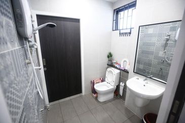 Elmina Green Three @ City of Elmina