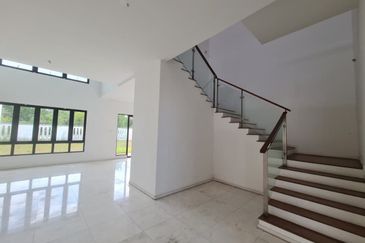 Cahaya SPK, Seksyen U9