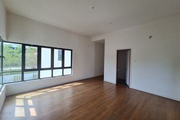 Cahaya SPK, Seksyen U9