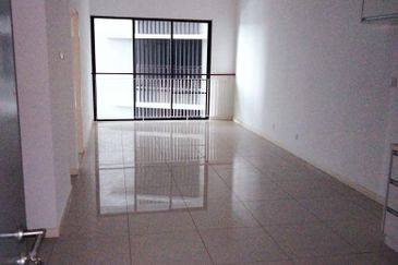 Renai Jelutong Residences