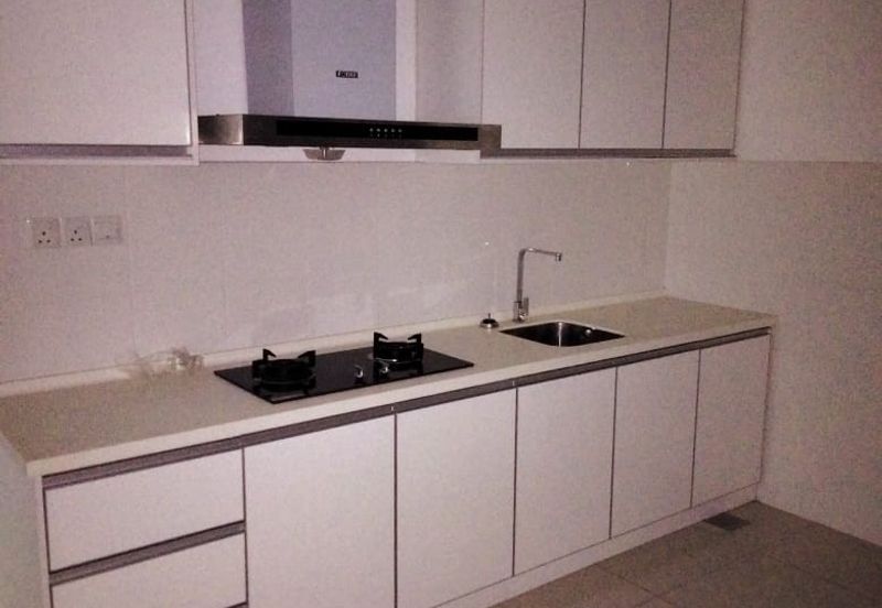 Renai Jelutong Residences