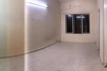 Ayu Qaseh, Alam Nusantara