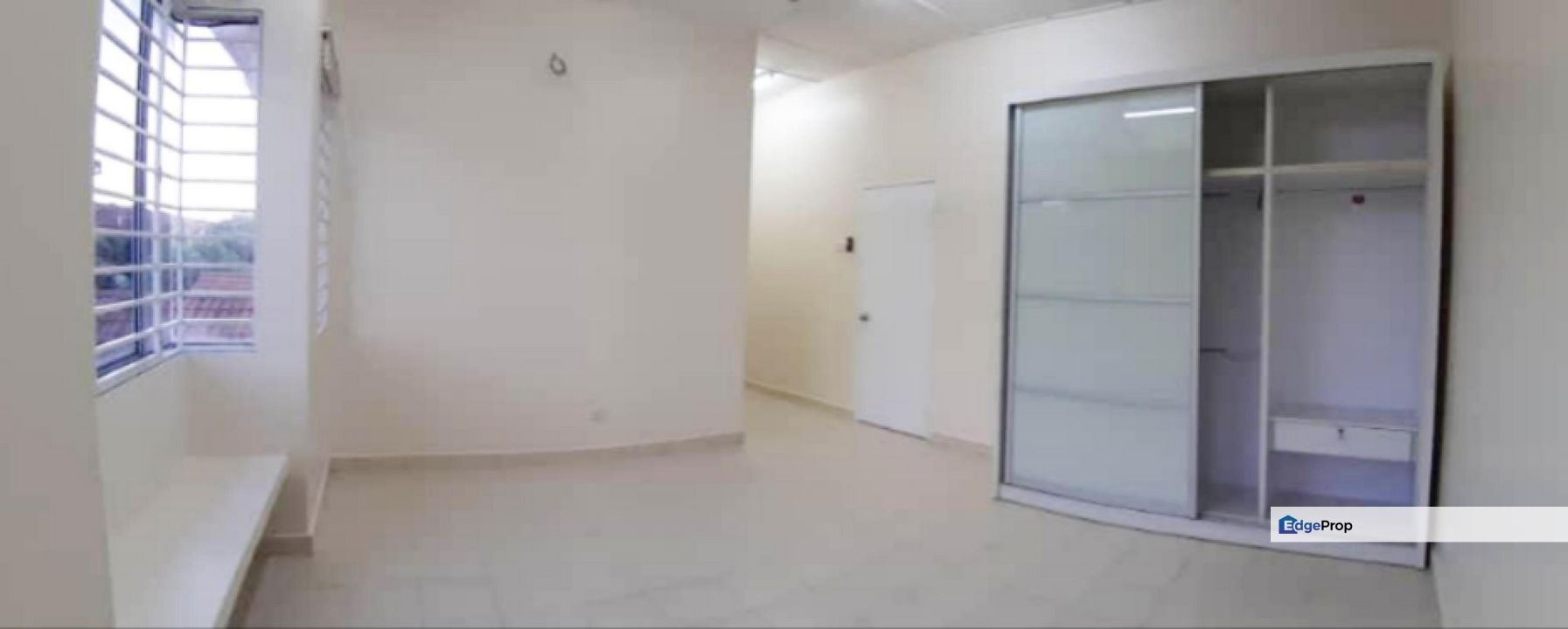 Alam Budiman Shah Alam. Rumah teres dua tingkat. Saiz Besar, Selangor, Shah Alam