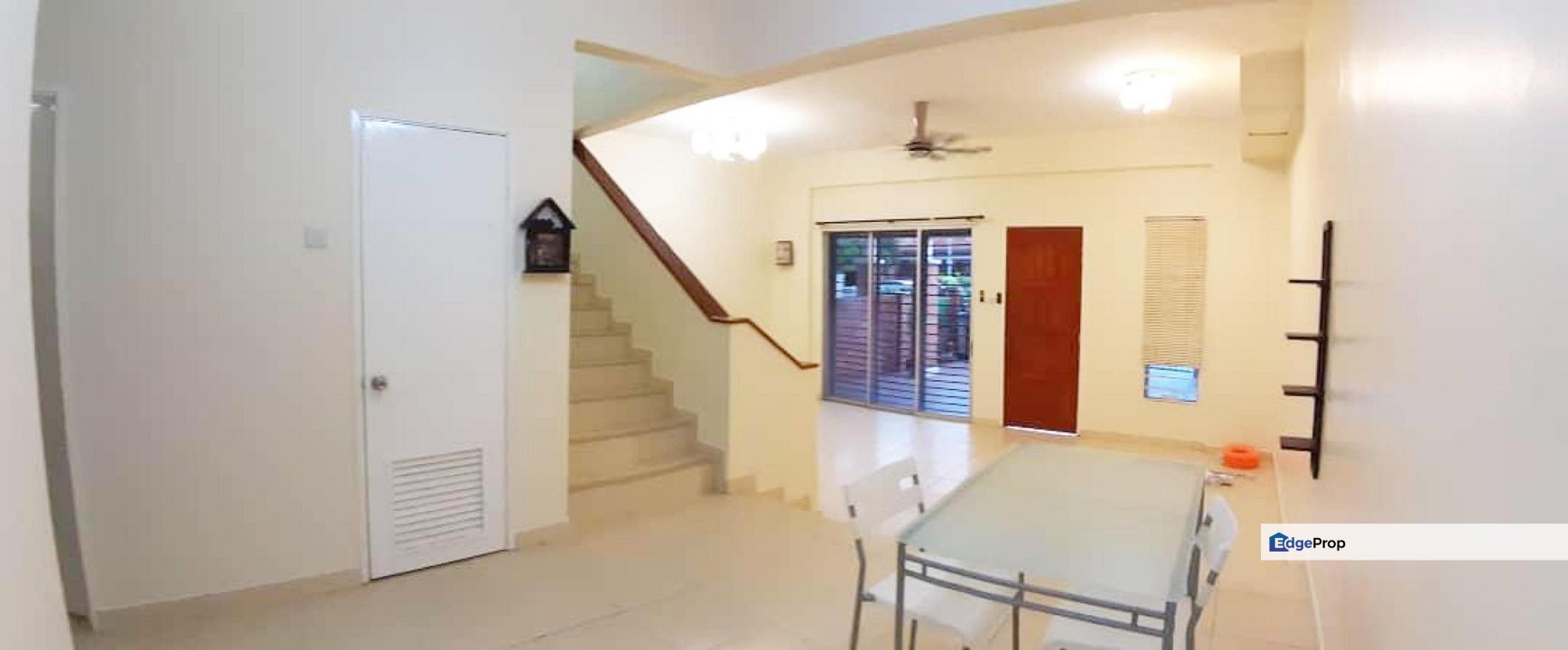 Alam Budiman Shah Alam. Rumah teres dua tingkat. Saiz Besar, Selangor, Shah Alam