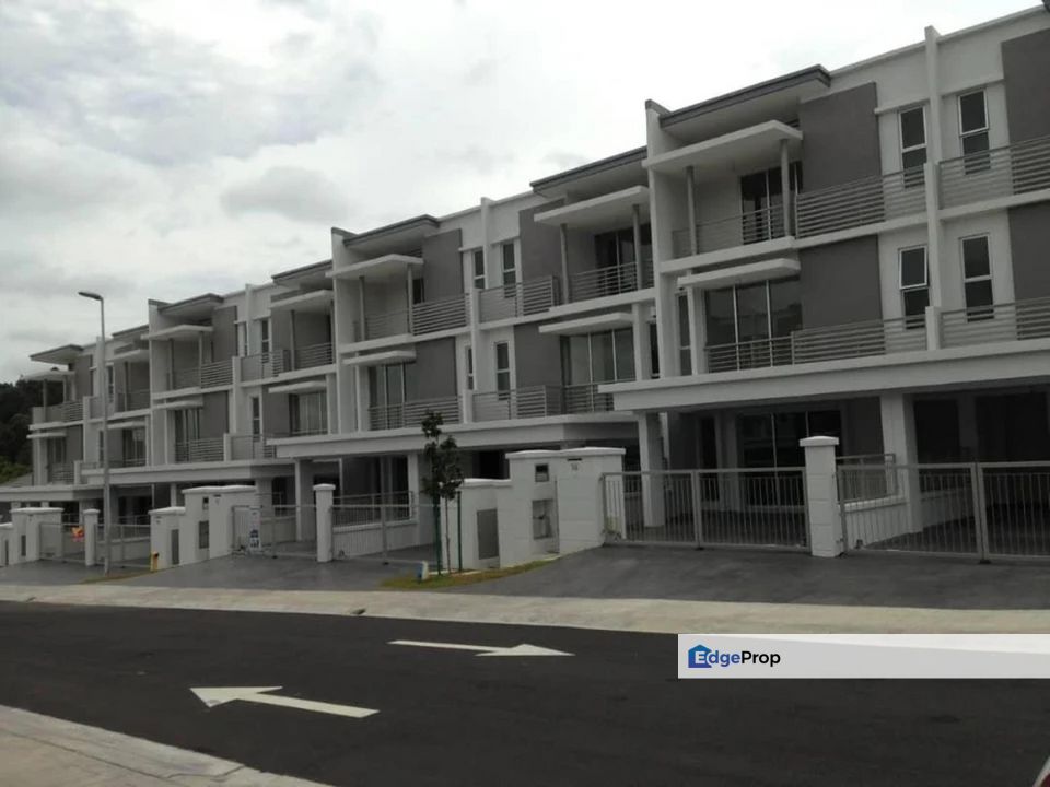 2.5 Storey Terrace Home @ Sunway Alam Suria, Seksyen U10, Shah Alam, Selangor, Shah Alam