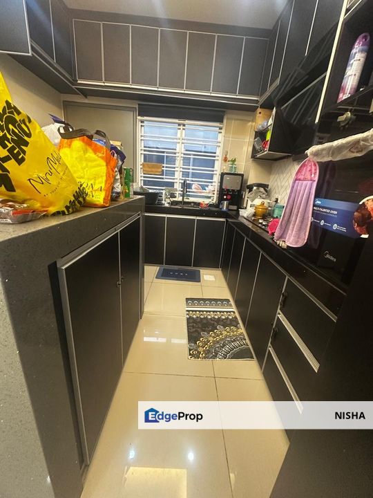Ritma Perdana Townhouse Fully Renovated with Built in Cabinets For Sale, Selangor, Kuala Selangor