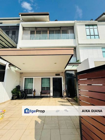Bdr Bukit Raja Klang Beautiful Fully Furnish, Selangor, Klang