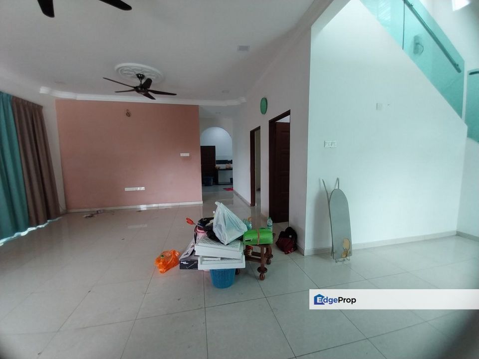 MUAR - BUNGALOW FOR SALE, Johor, Muar