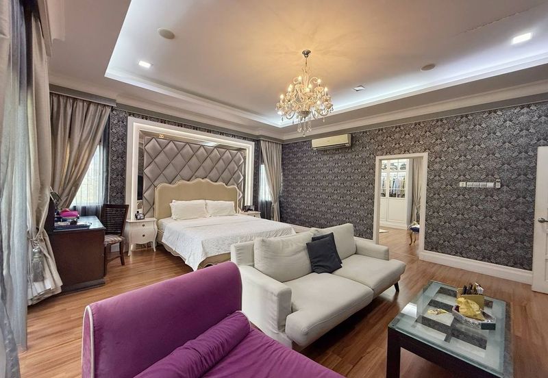 Seksyen 8, Kota Damansara