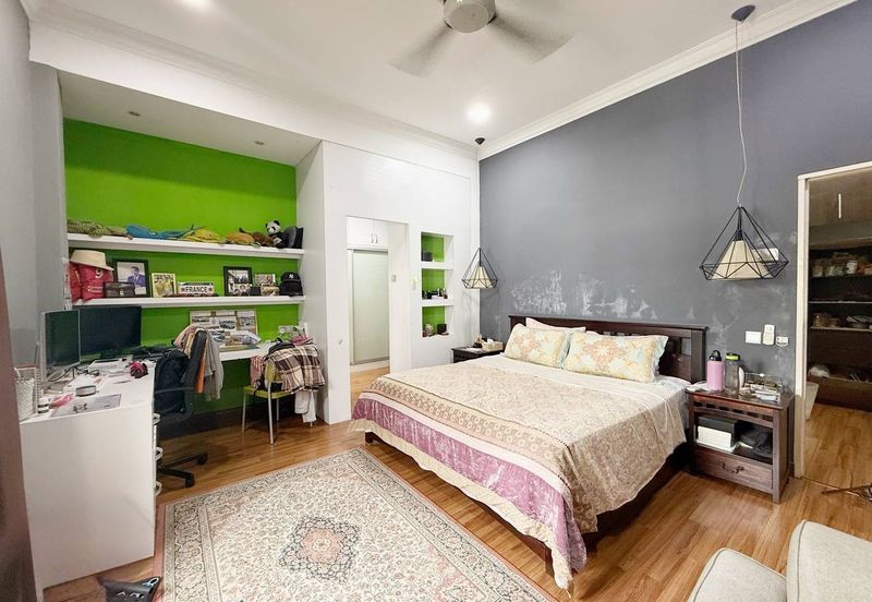 Seksyen 8, Kota Damansara