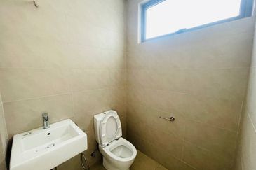 Broadleaf Residences, Hometree