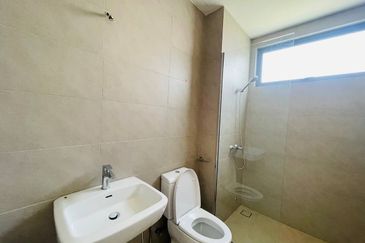 Broadleaf Residences, Hometree