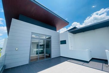 Broadleaf Residences, Hometree