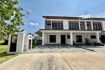 Setia Warisan Tropika (Belladonna)