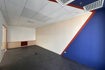 Menara EcoWorld (The Stride Strata Office @ BBCC)