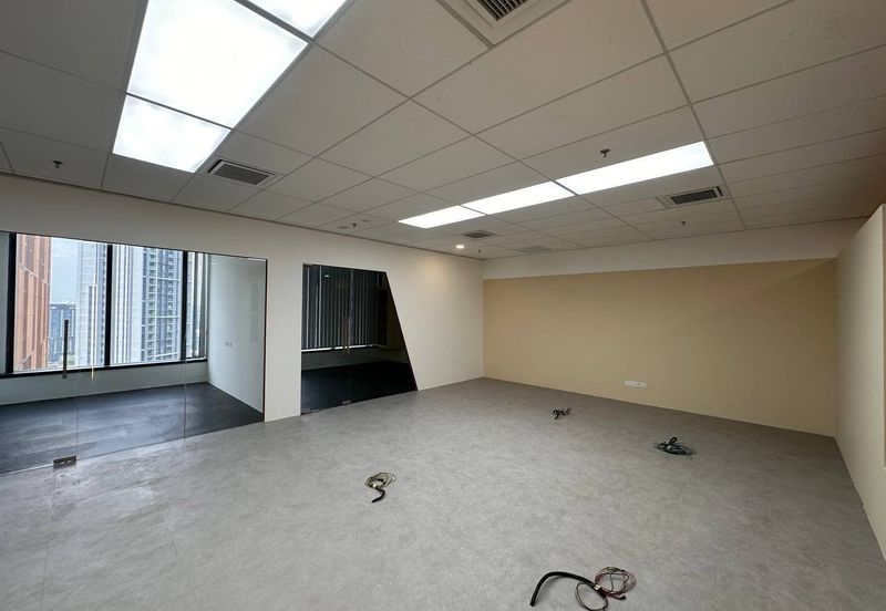 Menara EcoWorld (The Stride Strata Office @ BBCC)