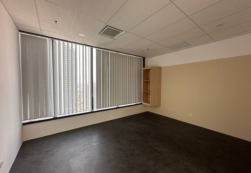 Menara EcoWorld (The Stride Strata Office @ BBCC)