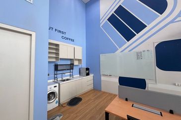 Menara EcoWorld (The Stride Strata Office @ BBCC)