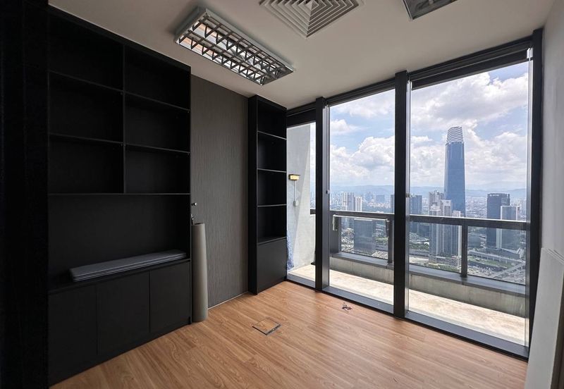 Menara EcoWorld (The Stride Strata Office @ BBCC)