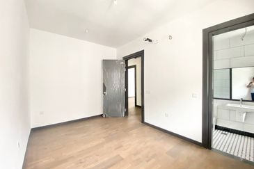 Hevea Elmina Gardens