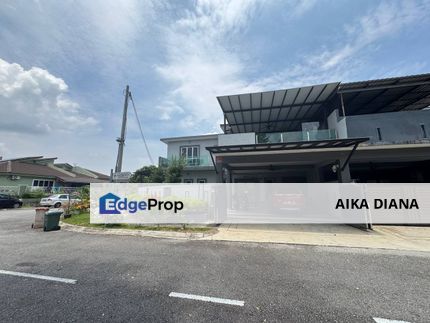 Fully Renovated Corner Lot Bdr Sri Sendayan, Negeri Sembilan, Seremban