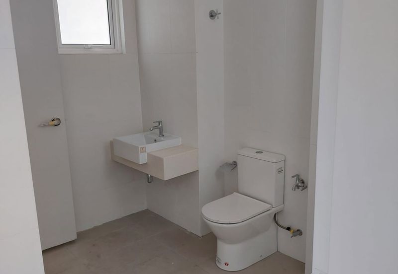 Residensi Emerald Damai (Emerald Hills) *