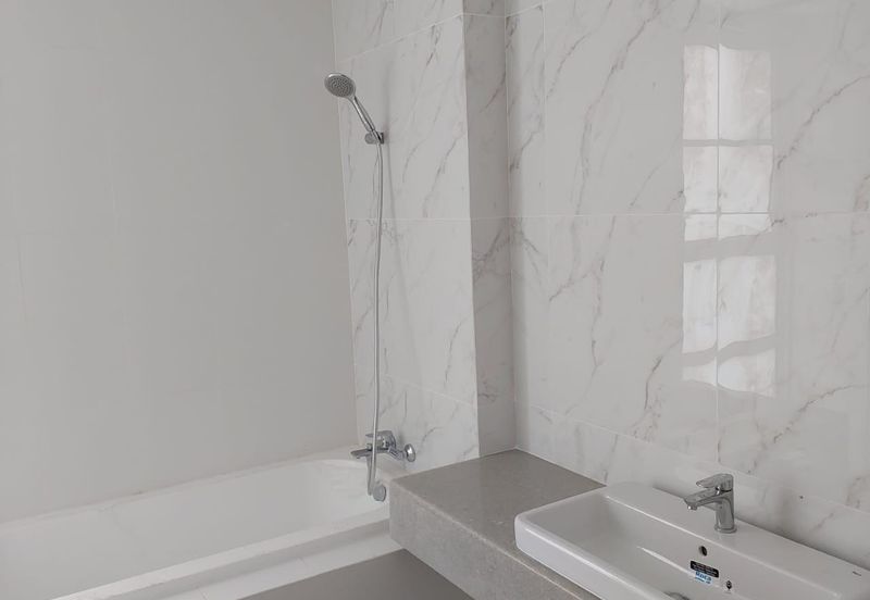 Residensi Emerald Damai (Emerald Hills) *