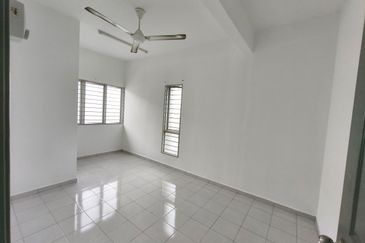 2 Storey Terrace House @ Adenium Bukit Beruntung