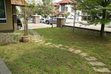Rawang Emerald Peridot Precinct Bungalow