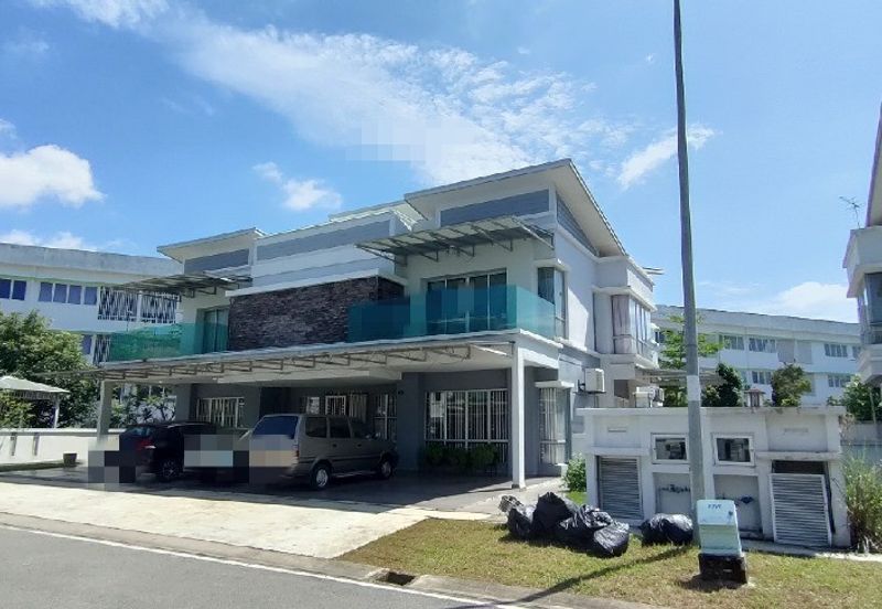 Rawang Anggun 2 •7121sqft•Bungalow with Lift