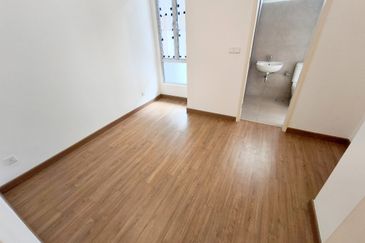 Garland Residence Rawang 2 Sty Terrace House For Sale