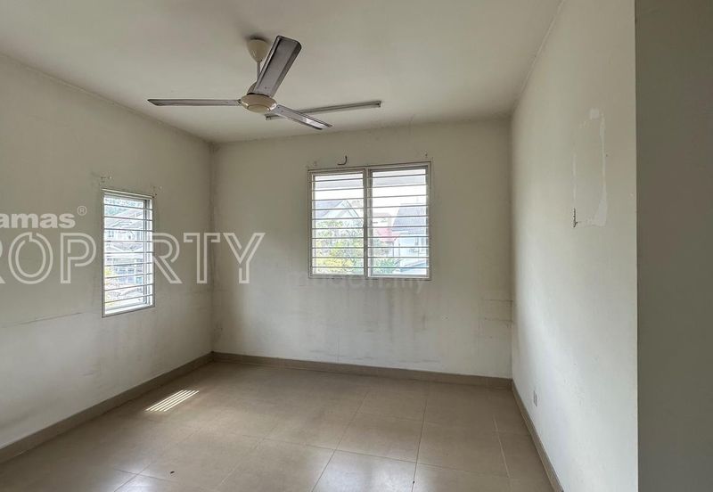 End Lot 2 Storey Terrace @ Ebony Kota Emerald For Sale