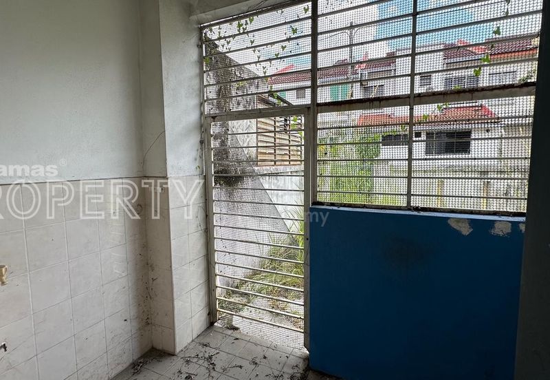 End Lot 2 Storey Terrace @ Ebony Kota Emerald For Sale