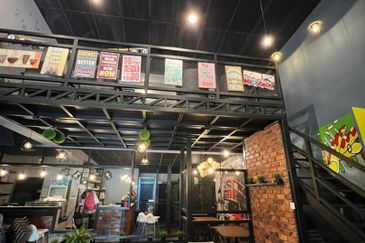 Bandar Laguna Merbok