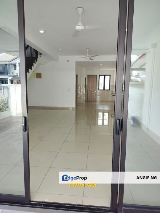 Ayra Bandar Bukit Raja Klang - 2 Storey Terrace House For Rent, Basic Unit, Selangor, Klang