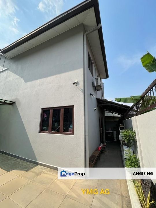 Jalan Rantau Panjang Klang, 2 Storey Semi-D House For Sale, Fully Furnished, Selangor, Klang