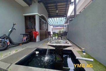 Jalan Rantau Panjang 