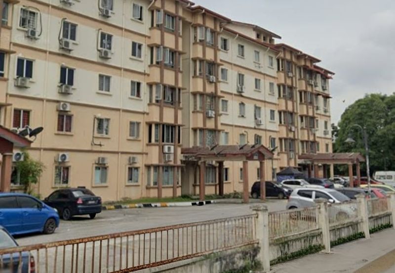 Bandar Bukit Tinggi 1 Apartment