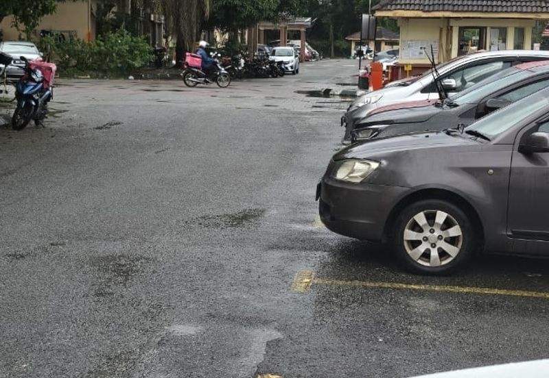 Bandar Bukit Tinggi 1 Apartment