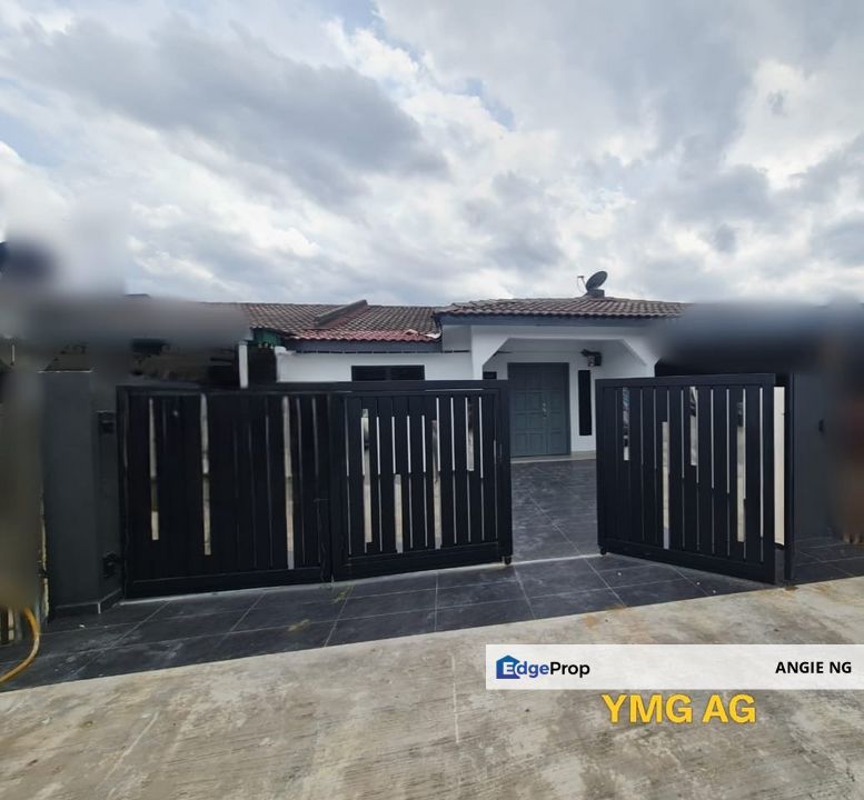 Taman Sentosa Jalan Dato Hamid Klang, Single Storey Renovated House For Sale, Partial Furnished & 100% Full Loan, Selangor, Klang
