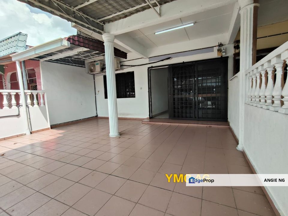 Taman Sentosa, Jalan Dato Abdul Hamid Klang, Single Storey House For Rent, Partial Furnished, Selangor, Klang