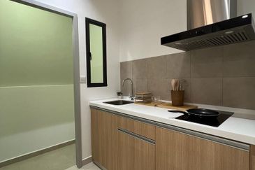 Residensi Riverville 2