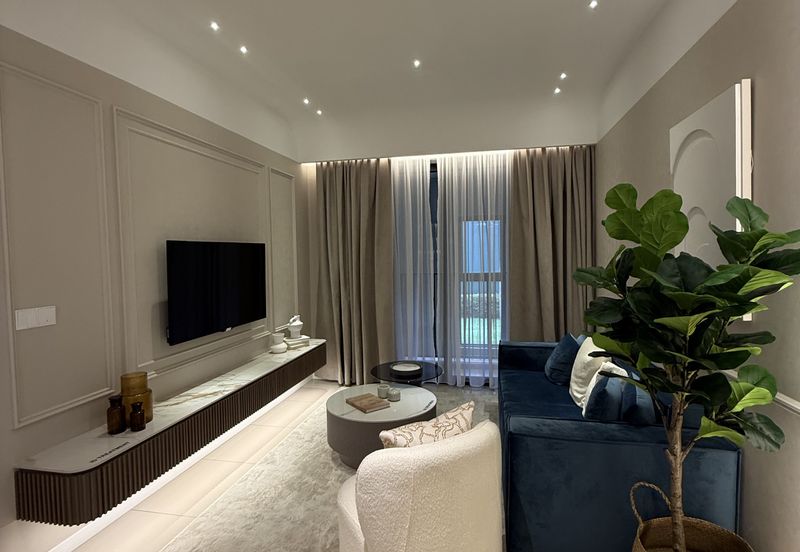 Lakefront Condominium | Emerald Hills @ Alam Damai