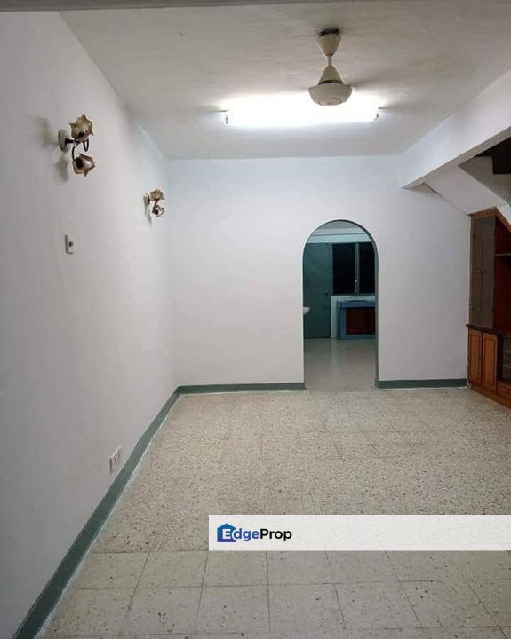 双层排屋出租｜Taman Maju 2, Kajang, Selangor, Kajang