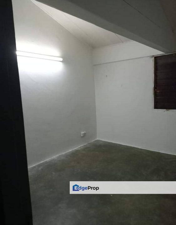 双层排屋出租｜Taman Maju 2, Kajang, Selangor, Kajang