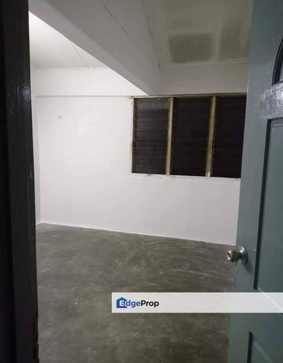 双层排屋出租｜Taman Maju 2, Kajang, Selangor, Kajang