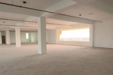 Taipan Business Centre, USJ 10