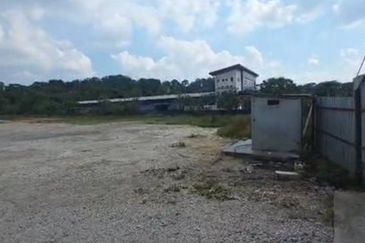 3 Acres Land For Rent @ Puchong Meranti 农业/工业地 3 英亩大面积