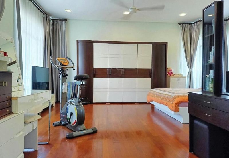 Mont Kiara Balinese Concept 3.5 Storey 独立洋房｜7263 sqft 大地坪｜5房 6卫｜私人泳池｜低密度 Freehold 高端生活